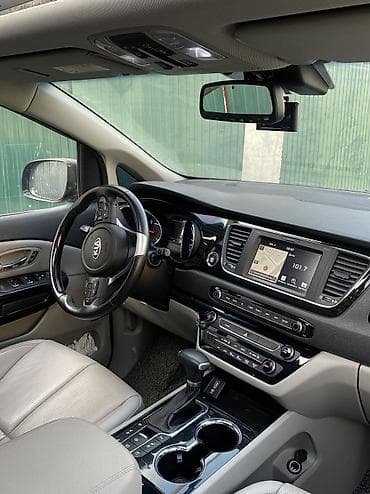 Унаа сатуу: Kia Carnival: 2018 г., 2.2 л, Автомат, Дизель, Вэн/Минивэн — 4
