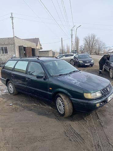 Volkswagen: Volkswagen Passat: 1994 г., 2 л, Механика, Бензин, Универсал — 1