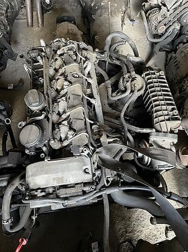Автозапчасти: Дизельный Mercedes-Benz 2002 г., 2.7 л, Б/у, Оригинал, Германия — 1