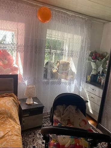 Үй жана бакча: Купе шкаф, Күзгүсү менен — 2