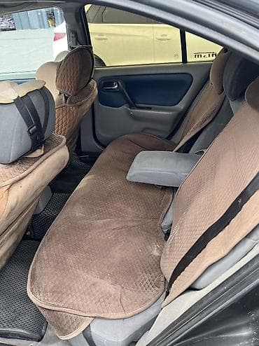 Продажа авто: Nissan Primera: 2001 г., 1.8 л, Механика, Бензин, Хэтчбэк — 7