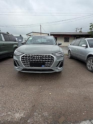 tesla model y: Audi Q3: 2026 г., 1.5 л, Робот, Бензин, Внедорожник — 1