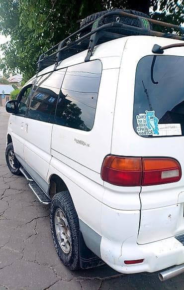 крепления ждя бампера: Mitsubishi Delica: 2003 г., 3 л, Автомат, Газ, Внедорожник — 4