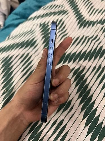 купить айфон в бишкеке: IPhone 13, Б/у, 128 ГБ, Синий, Чехол, Коробка, Защитное стекло, 81 % — 6