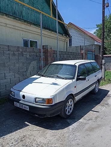 step wgn: Volkswagen Passat: 1992 г., 1.8 л, Механика, Бензин — 1