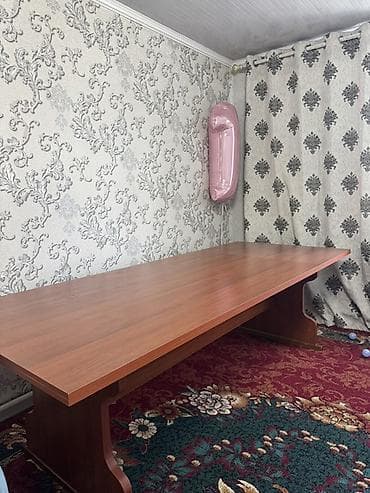 шкафы и столы: Большой прямоугольный стол в классическом стиле. - Материал: ЛДСП под — 1
