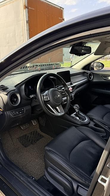 saab 93: Kia Cerato: 2019 г., 1.6 л, Вариатор, Бензин, Седан — 7