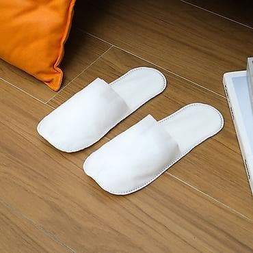 Домашние тапочки, 44, Новый, цвет - Белый, Самовывоз, Бесплатная доставка, Платная доставка at lalafo.kg Домашние тапочки, 44, Новый, цвет - Белый, Самовывоз, Бесплатная доставка, Платная доставка