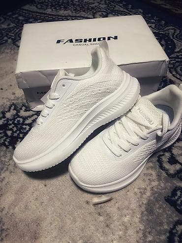 Кроссовки, 35, Fashion, Новый, цвет - Белый, Самовывоз, Платная доставка