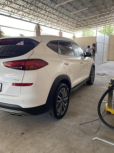 Продажа авто: Hyundai Tucson: 2018 г., Робот — 1