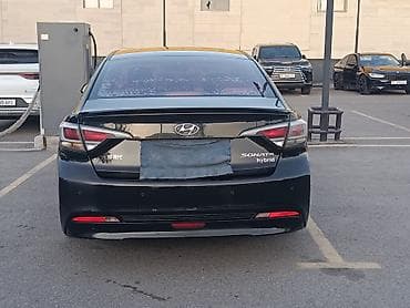 фильтер: Hyundai Sonata: 2018 г., 2 л, Автомат, Гибрид, Седан — 5