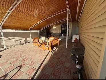 Квартиры: Продается дом.✨ 📍Адрес: Киргизия 1 📐 Площадь участка:10 соток — 9