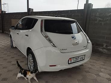 электромобили из сша: Nissan Leaf: 2015 г., Автомат, Электромобиль, Хэтчбэк — 4