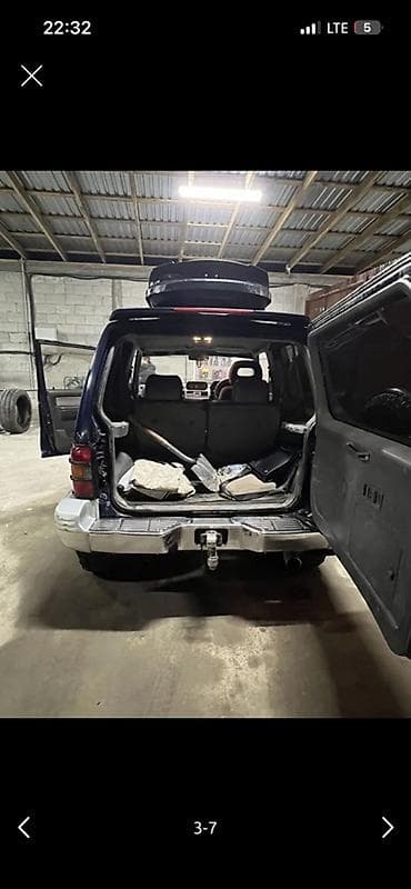 водный скутер: Mitsubishi Pajero: 1995 г., Автомат, Внедорожник — 5