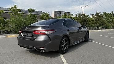 byd e2 2022: Toyota Camry: 2021 г., 2.5 л, Автомат, Бензин, Седан — 2
