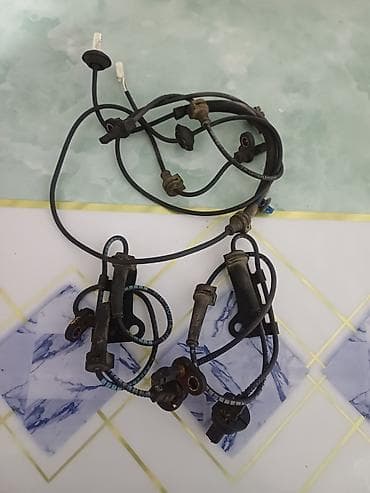 фит абс: Продаю АБС дадчик хонда фит 2-поколени. цена 1 шт.1000 сом — 1