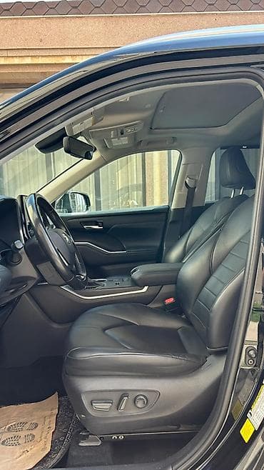 добовое стекло: Toyota Highlander: 2021 г., 2.5 л, Автомат, Гибрид, Кроссовер — 7