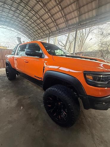 sprinter 2003: Dodge Ram 1500: 2021 г., 6.2 л, Автомат, Бензин, Пикап — 3