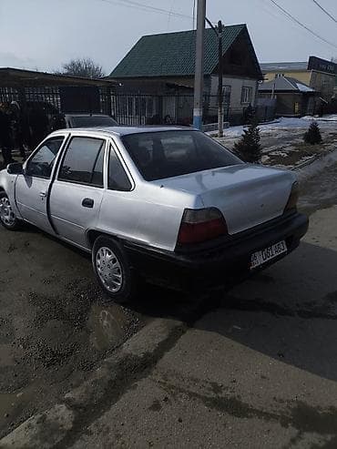 124 е: Daewoo Nexia: 1994 г. — 3