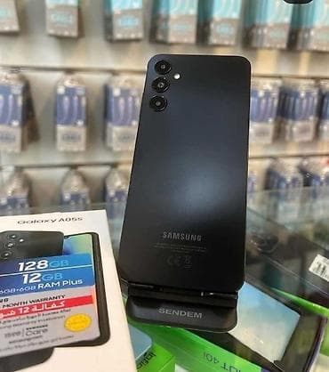 Samsung Galaxy A05s, Б/у, 128 ГБ, цвет - Черный, 2 SIM