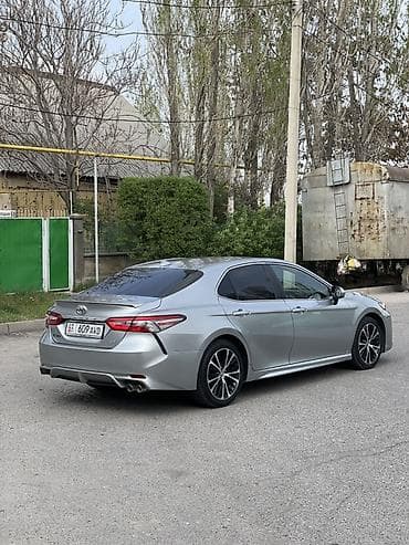 r 16: Toyota Camry: 2019 г., 2.5 л, Автомат, Бензин, Седан — 6
