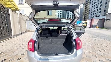 xc 90: Toyota Allex: 2003 г., 1.5 л, Автомат, Бензин, Хэтчбэк — 7