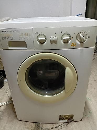 Стиральная машина Zanussi Aquacycle 800 (фронтальная загрузка)