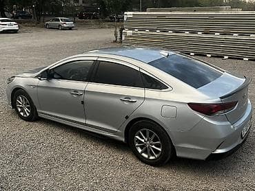 хендай нюрайс 2018: Hyundai Sonata: 2019 г., 2 л, Автомат, Газ, Седан — 9