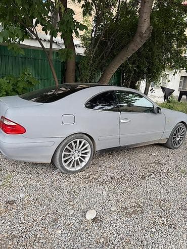 Mercedes-Benz CLK-Class: 1999 г., 3.2 л, Автомат, Бензин, Купе — 3