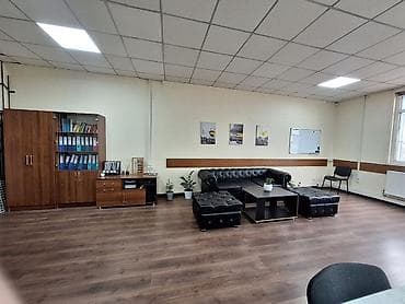 Коммерческая недвижимость: Сдаются офисные помещения с мебелью ( 7 кв.м., 50 кв.м.). Адрес: г — 1