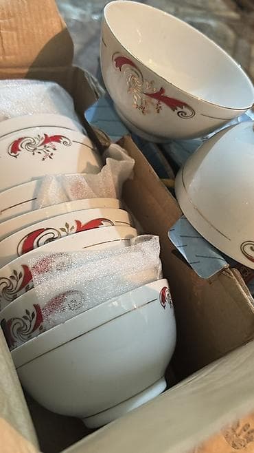 Уход и хранение одежды: Набор фарфоровых пиал - Комплектация: 10пиал в коробке. - Материал — 1