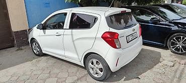 Chevrolet Spark: 2019 г., 1 л, Автомат, Бензин, Хэтчбэк