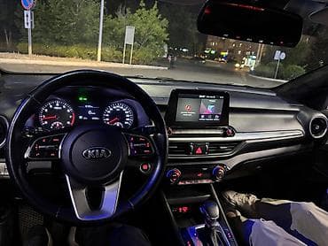 byd e2 2023: Kia K3: 2019 г., 1.6 л, Вариатор, Бензин, Седан — 6