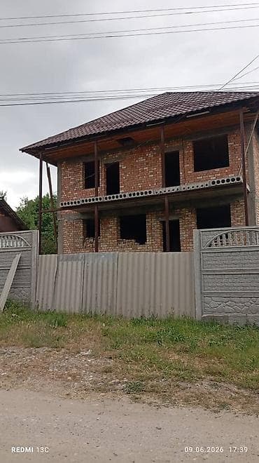 раян билдинг: Продаётся недостроенный двухэтажный кирпичный дом с участком — 3