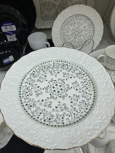 double a: Все по 6 шт 32 предметаФарфоровый сервиз с рельефным тиснением и — 3