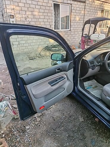 Унаа: Volkswagen Golf: 2002 г., 1.6 л, Автомат, Бензин, Универсал — 8