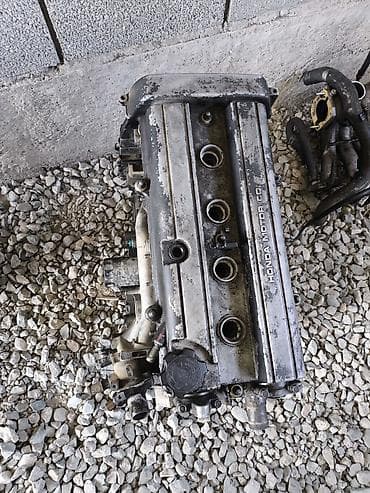Унаа тетиктери: Бензиндик кыймылдаткыч Honda 2 л, Колдонулган — 2