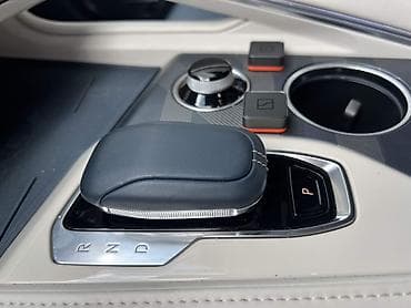 Geely: Zeekr 001: | 2022 г. Лифтбек — 6