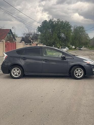 тайота прода: Toyota Prius: 2012 г., 1.8 л, Вариатор, Гибрид, Хэтчбэк — 4