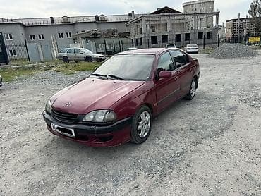 Toyota Avensis: 1999 г., 1.6 л, Механика, Бензин, Седан