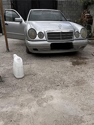 Mercedes-Benz E-Class: 1998 г., 2.4 л, Автомат, Бензин, Седан — 1