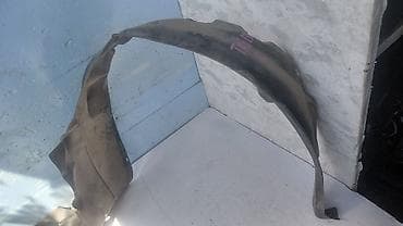 lining pantera: Подкрылок Передний правый Mazda, 2001 г., Б/у, Оригинал — 2