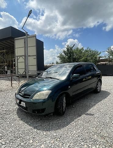 bew e34: Toyota Corolla: 2004 г., 1.6 л, Механика, Бензин, Хэтчбэк — 5