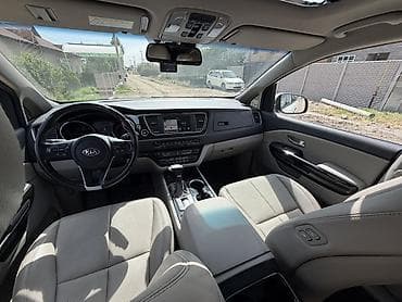 два авто: Kia Carnival: 2019 г., 2.2 л, Автомат, Дизель, Минивэн — 5