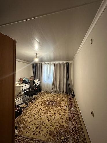 Үйлөр: Продается дом с мебелю и кухней открытой планировки. Описание: - — 4