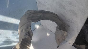 lining pantera: Подкрылок Передний правый Toyota, 2004 г., Б/у, Оригинал — 1