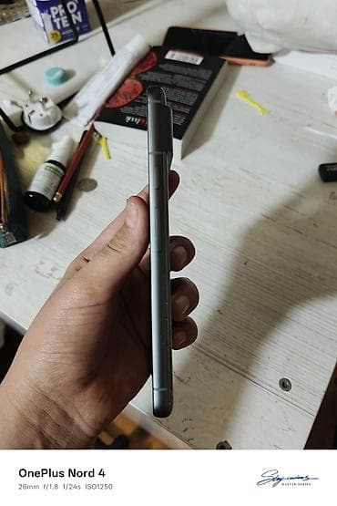 кирпич нокиа: Google Pixel 8, Б/у, цвет - Серый — 3