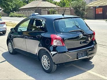 тойота ярис седан 2008: Toyota Yaris: 2006 г., 1 л, Автомат, Бензин, Хэтчбэк — 5