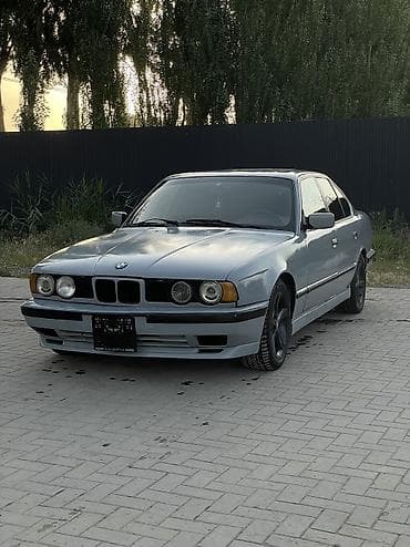 унаа бишкек авторынок: BMW 5 series: 1990 г., 2.5 л, Кол менен иштөөчү, Бензин, Седан — 1