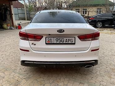 киргизия рынок авто: Kia K5: 2018 г., 2 л, Автомат, Бензин, Седан — 2